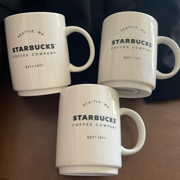 Starbucks Other - Starbucks coffee cups white 14 ounce used